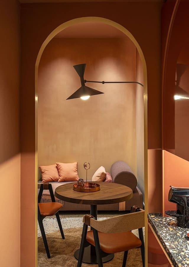Nesting Private Suite