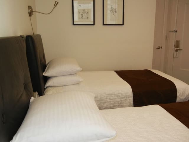 Deluxe Room, 2 Twin Beds