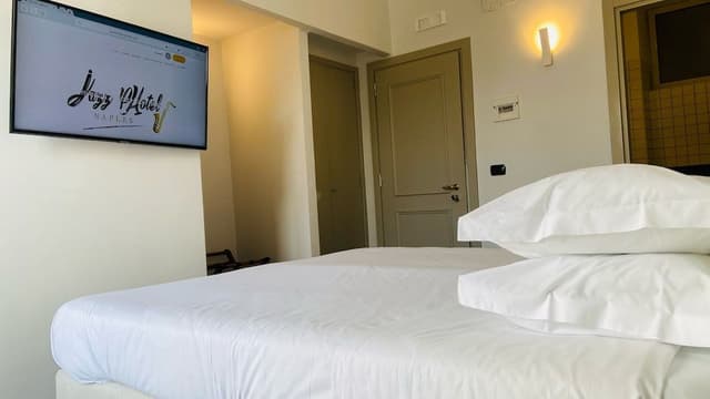 Deluxe Room, Accessible