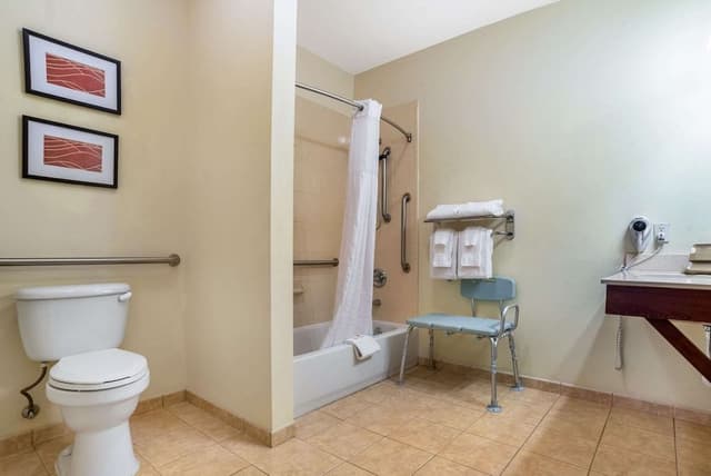 Room, 2 Queen Beds, Accessible, Non Smoking