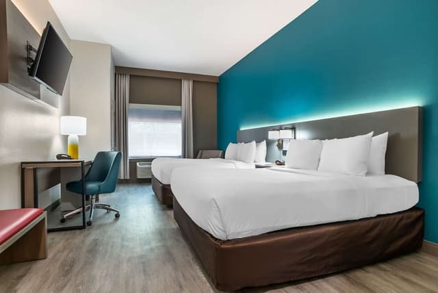 Standard Room, 2 Queen Beds, Non Smoking