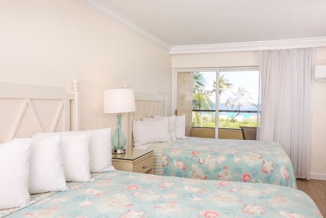 Room, 2 Queen Beds, Balcony, Bay View (Waterview)