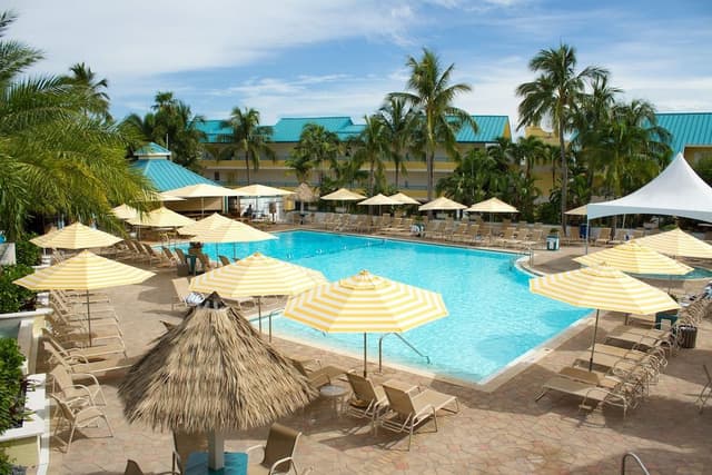 Room, 2 Queen Beds, Balcony, Poolside