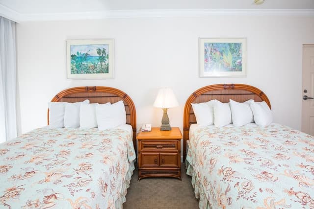 Room, 2 Queen Beds, Balcony, Poolside