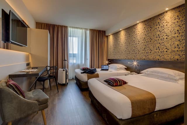 Executive Room, Multiple Beds, Non Smoking
