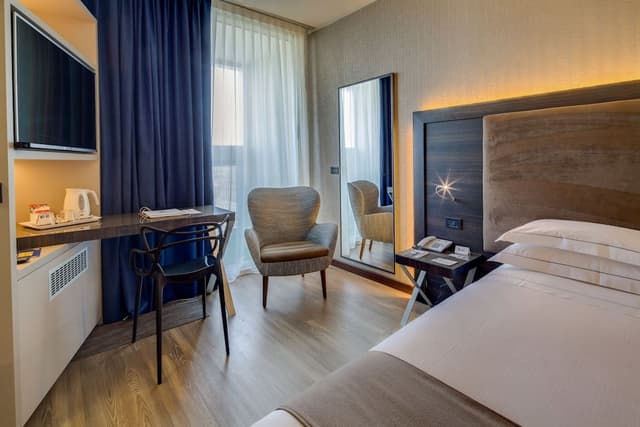 Superior Room, 2 Twin Beds, Non Smoking