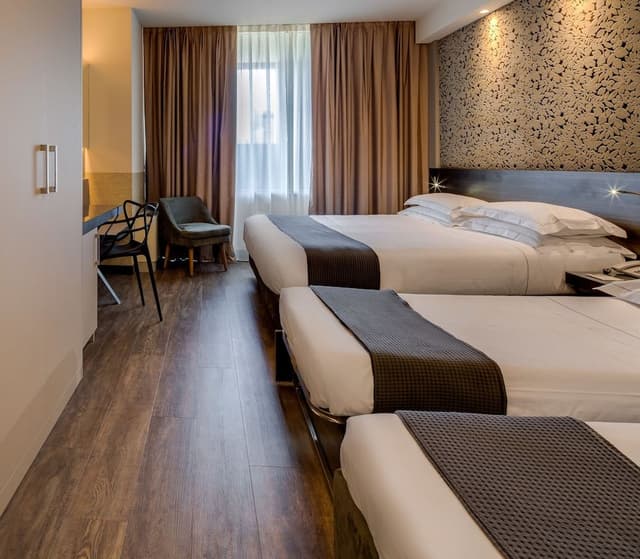 Executive Room, Multiple Beds, Non Smoking