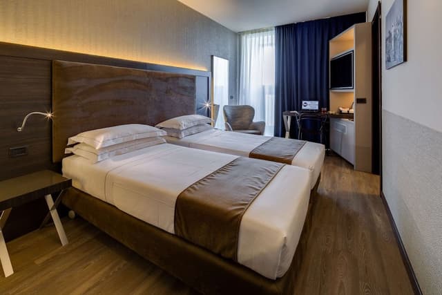 Superior Room, 2 Twin Beds, Non Smoking