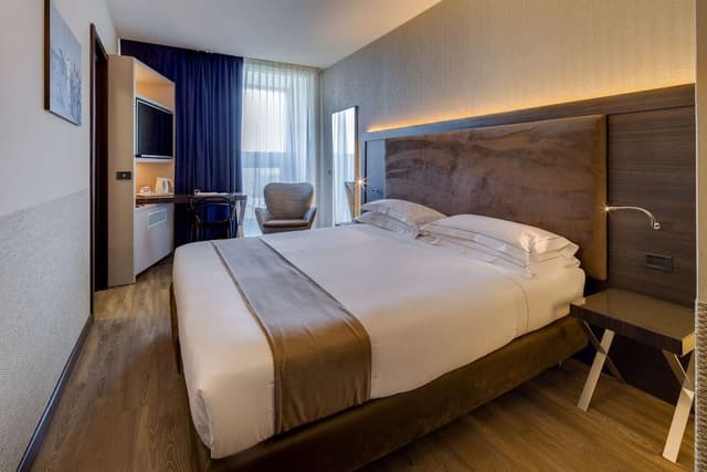 Superior Room, 1 Queen Bed, Non Smoking