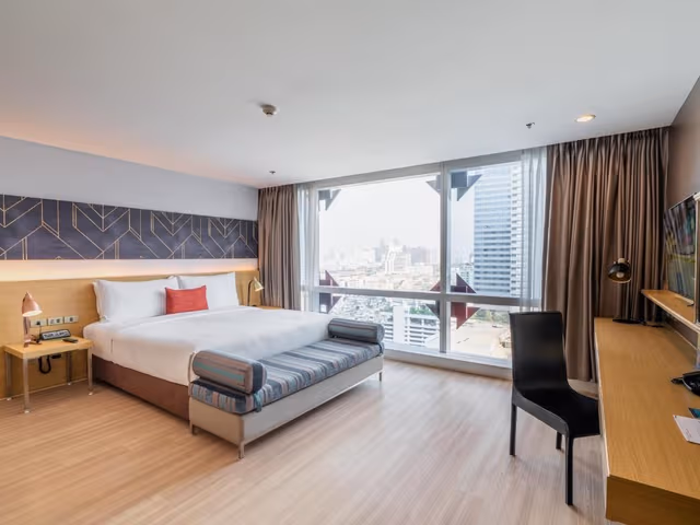 Deluxe Corner Double Room
