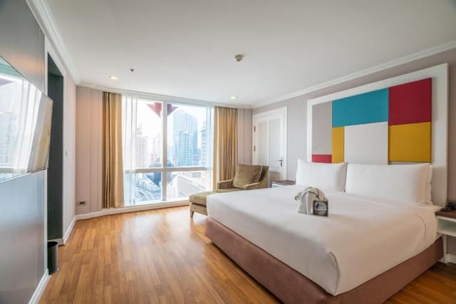 Executive Suite