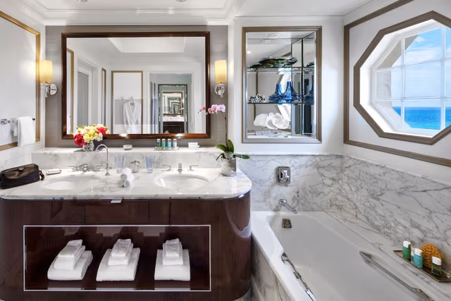 Suite, Oceanfront (Imperial)