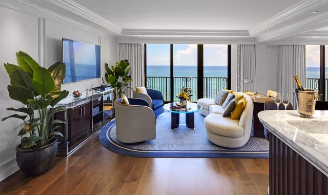Suite, Oceanfront (Imperial)