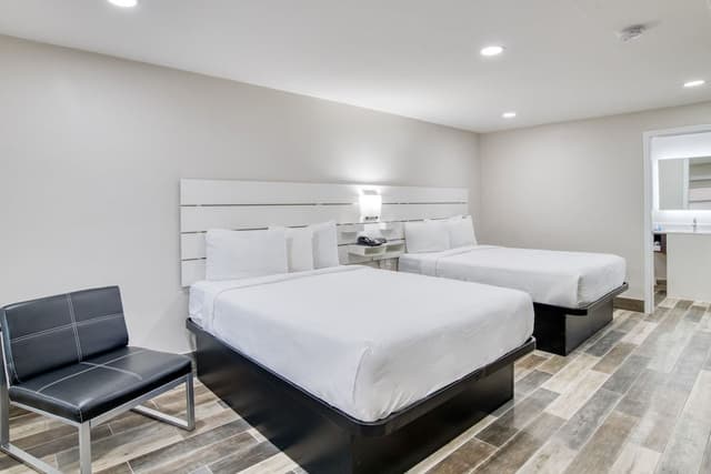 Deluxe Room, 2 Queen Beds