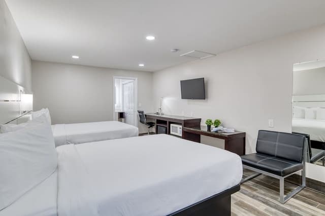 Deluxe Room, 2 Queen Beds