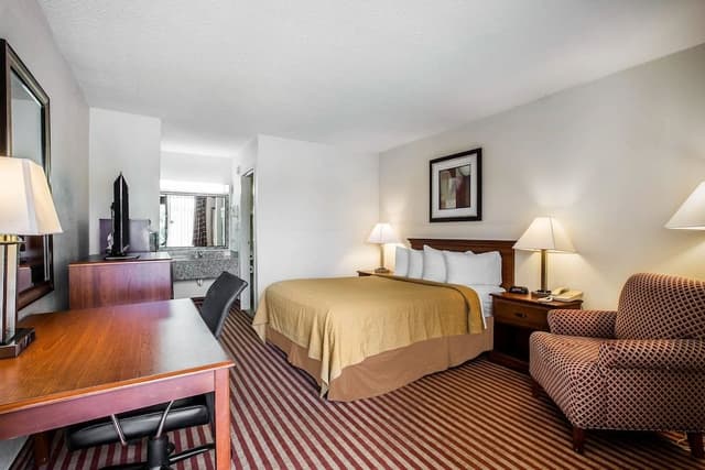 Room, 1 Queen Bed, Non Smoking