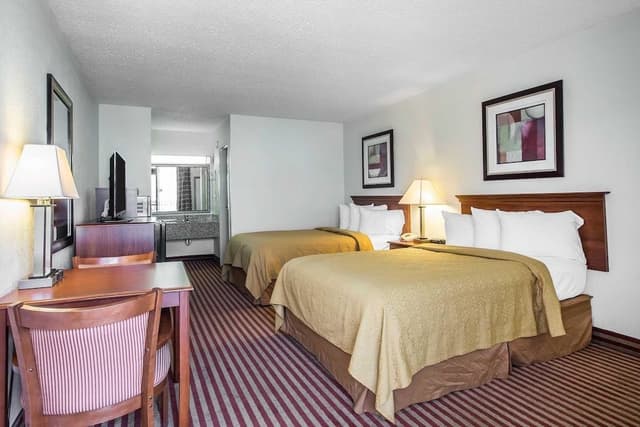 Standard Room, 2 Double Beds, Non Smoking