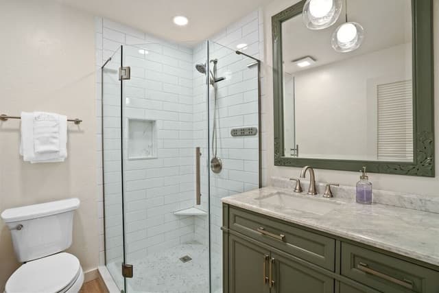 Condo, 2 Bedrooms