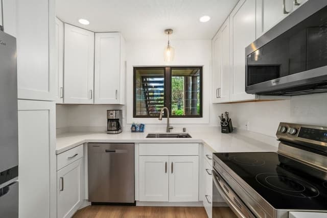 Condo, 2 Bedrooms