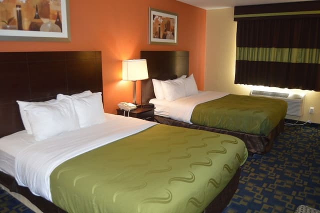 Suite, Non Smoking (2 Queen Beds, Upgrade)