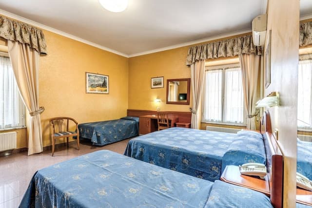 Standard Quadruple Room