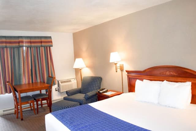 Premium Room, 1 King Bed
