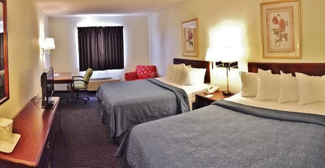 Standard Room, 2 Queen Beds, Non Smoking
