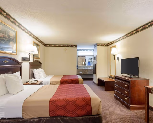 Standard Room, 2 Double Beds, Non Smoking