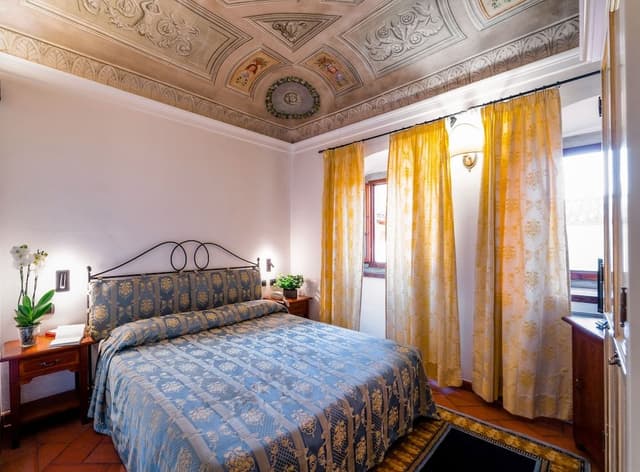 Classic Double/Twin Room