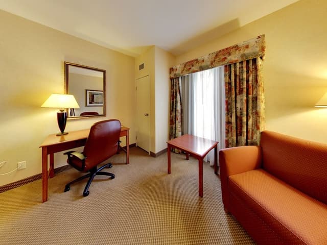Standard Room, 1 King Bed
