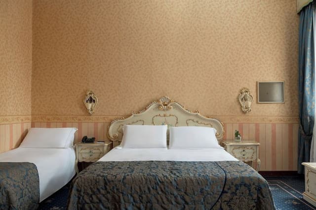Classic Triple Room