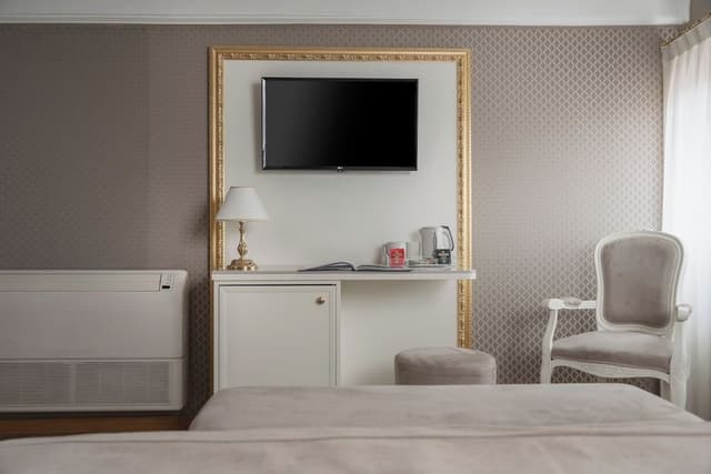Classic Double Room