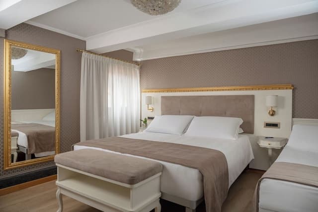 Classic Triple Room