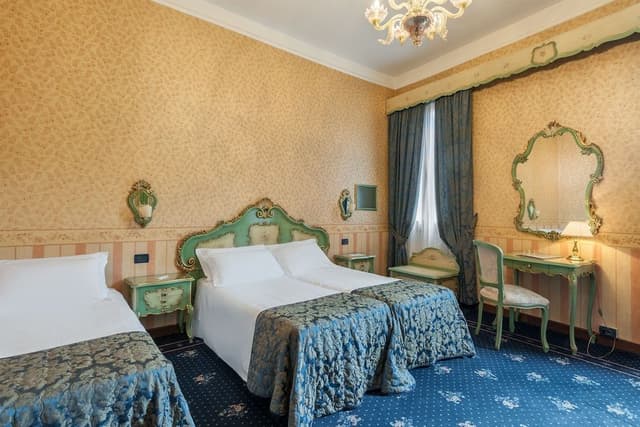Classic Triple Room