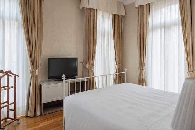 Apartment, 2 Bedrooms, Canal View, Annex Building