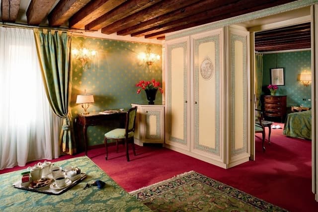 Superior Suite