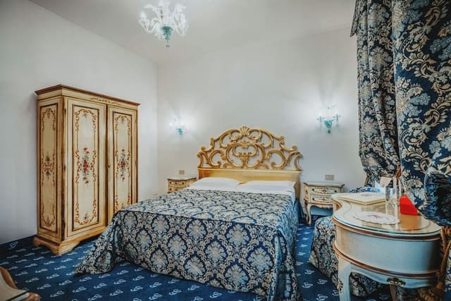 Classic Double or Twin Room