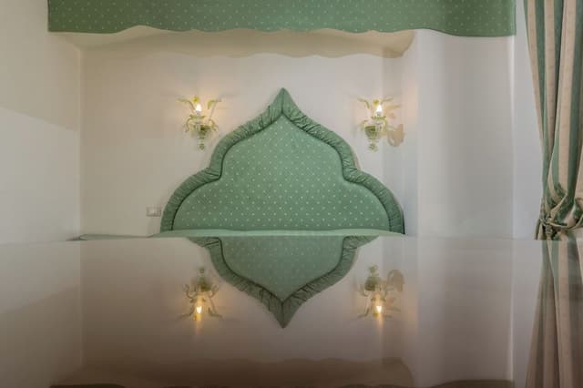 Room (King Deluxe)