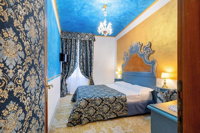 Classic Double or Twin Room