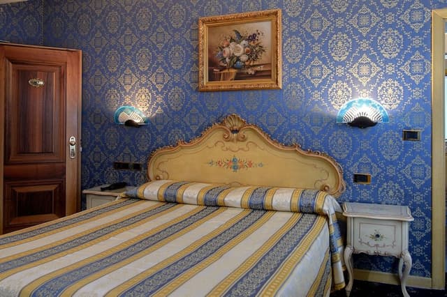 Classic Double or Twin Room