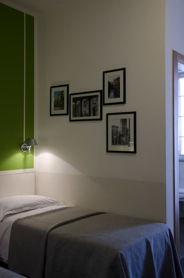 Single Room