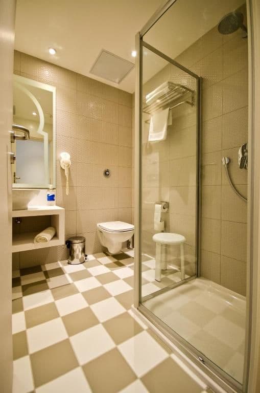 Double or Twin Room with Sea View