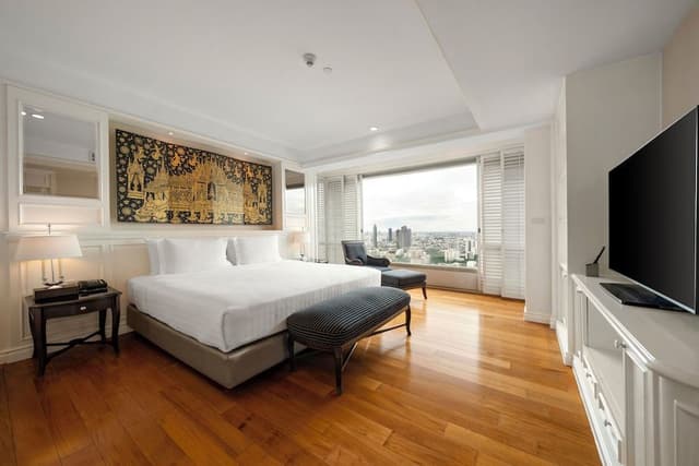 Three Bedroom Executive Suite