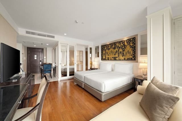 Grand Deluxe