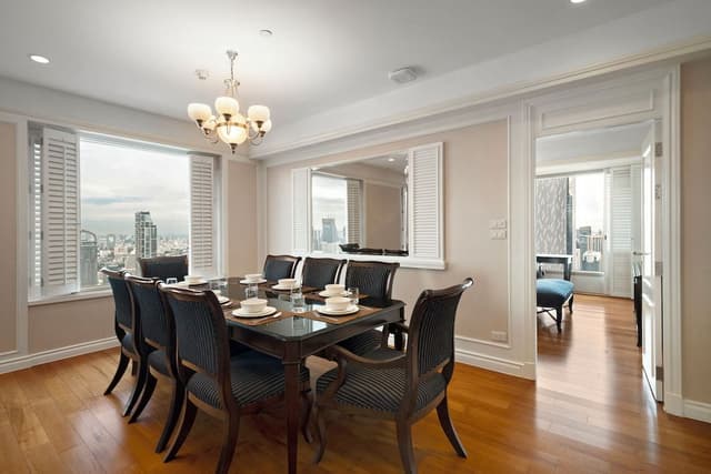 Three Bedroom Executive Suite