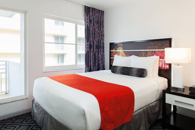 Suite, 2 Bedrooms