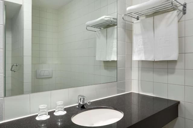 Standard Basic Room