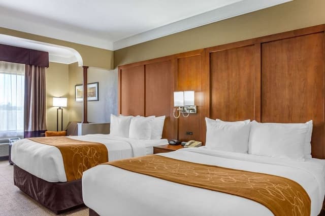 Suite, 2 Queen Beds, Non Smoking