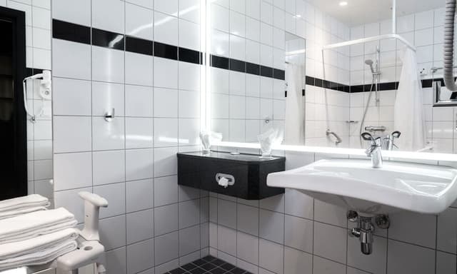 Room, Accessible