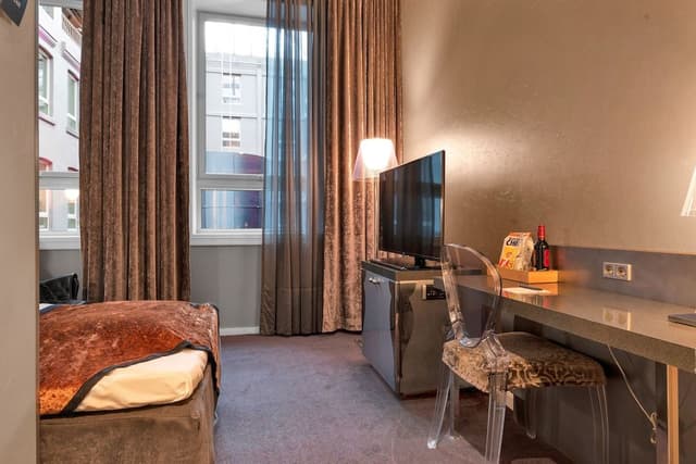 Single Room, Non Smoking (Moderate)
